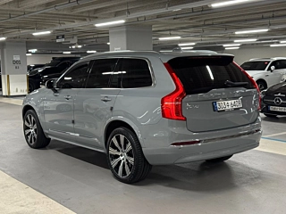 VOLVO XC90 2023