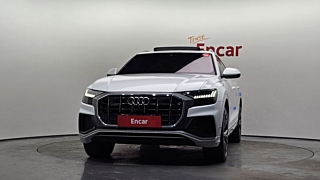AUDI Q8 4M 2020