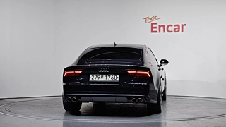 AUDI A7 2016