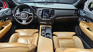 VOLVO XC90 2021