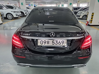 MERCEDES BENZ E-CLASS W213 2018