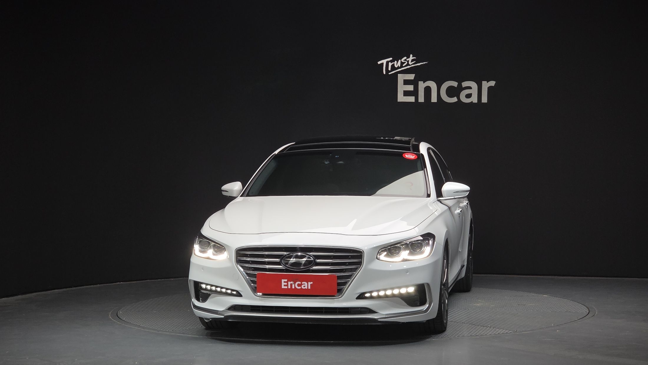 HYUNDAI GRANDEUR IG 2017