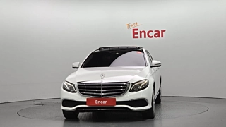 MERCEDES BENZ E-CLASS W213 2016