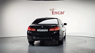 BMW 5-SERIES G30 2020