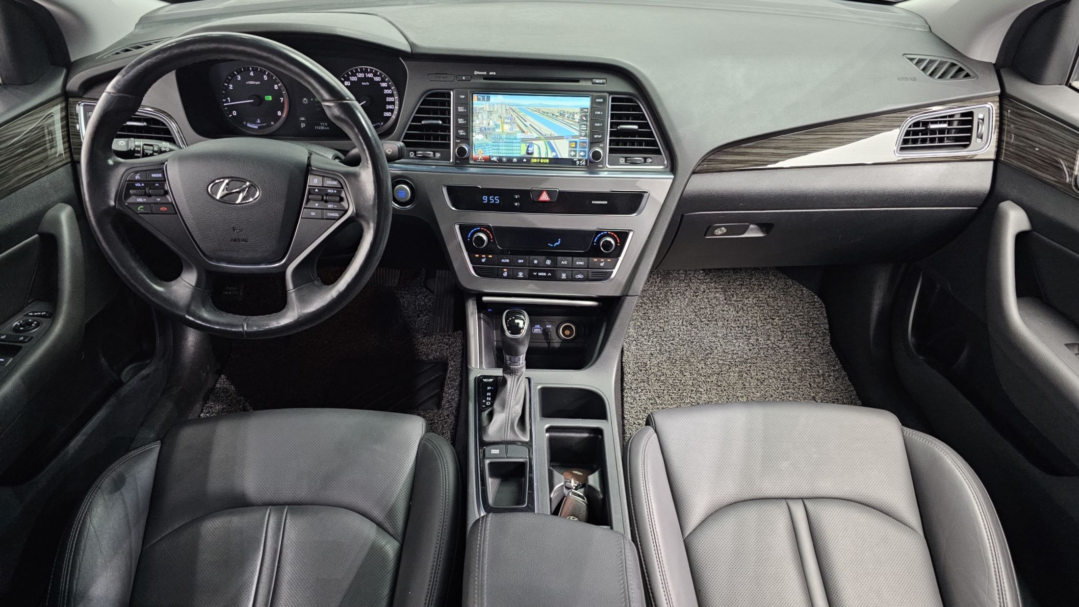 HYUNDAI SONATA LF 2015