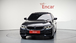 BMW 5-SERIES G30 2017