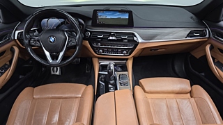BMW 5-SERIES G30 2017