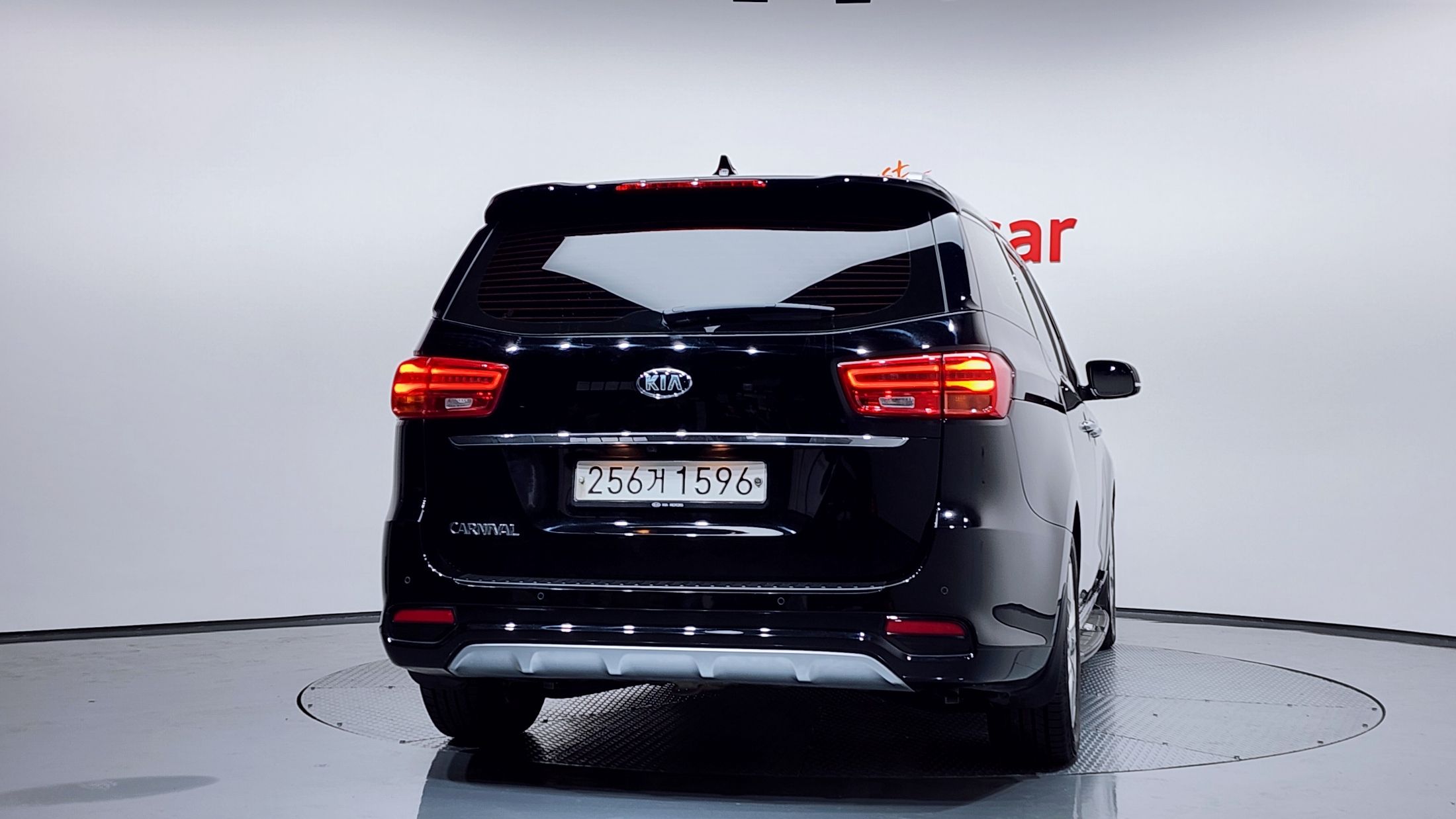 KIA CARNIVAL 2019