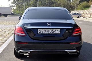 MERCEDES BENZ E-CLASS W213 2016