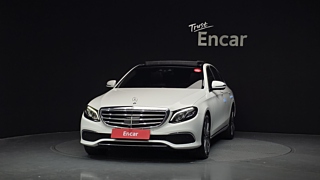 MERCEDES BENZ E-CLASS W213 2019