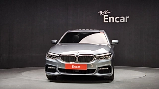 BMW 5-SERIES G30 2017