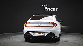 HYUNDAI SONATA DN8 2019