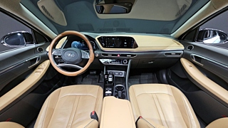 HYUNDAI SONATA DN8 2019