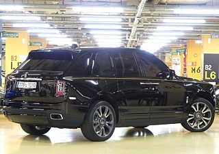 Заказать ROLLS ROYCE CULLINAN