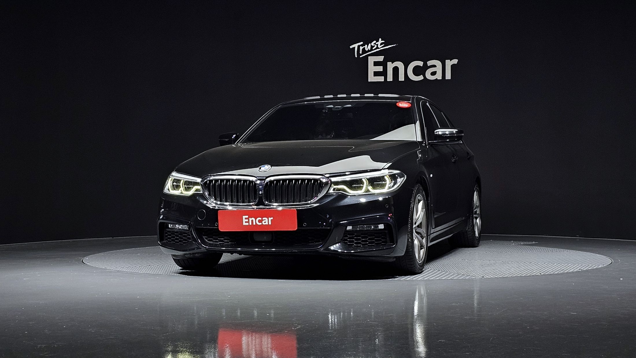 BMW 5-SERIES G30 2017