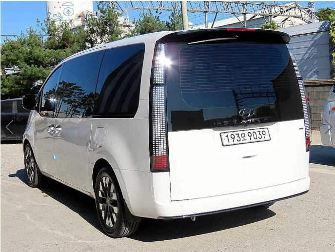 HYUNDAI STARIA 2021