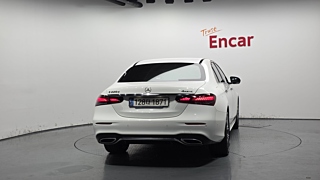 MERCEDES BENZ E-CLASS W213 2021