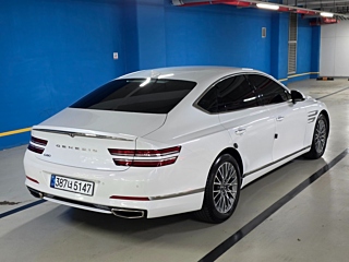 GENESIS G80 RG3 2022