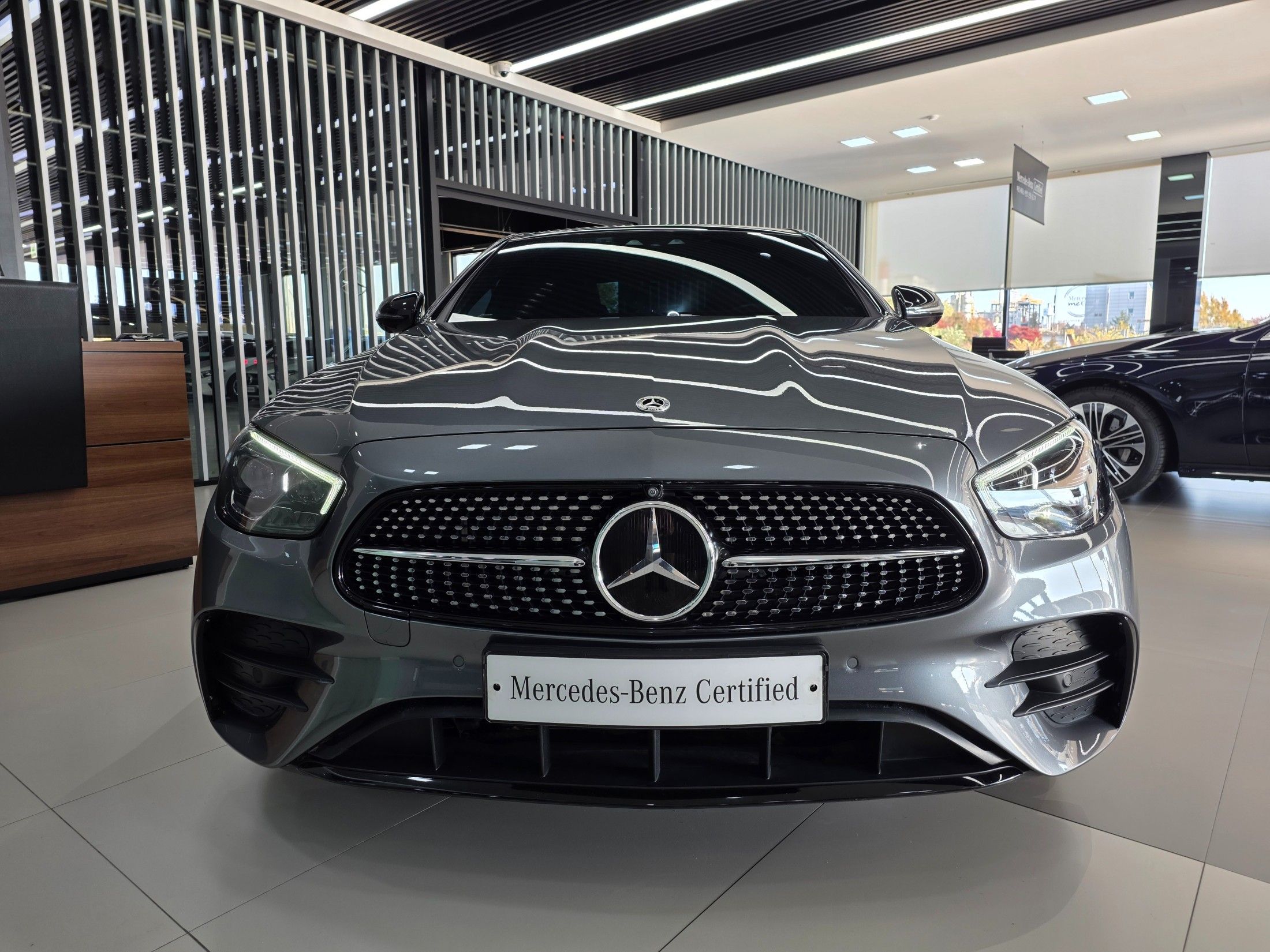 MERCEDES BENZ E-CLASS W213 2022