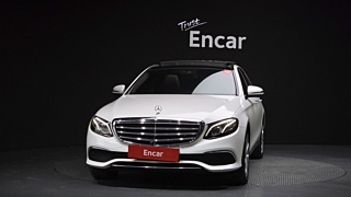 MERCEDES BENZ E-CLASS W213 2016