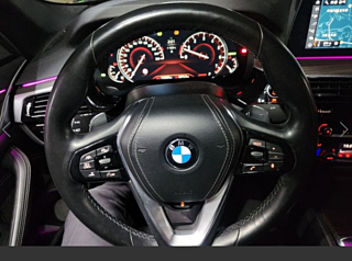 BMW 5-SERIES G30 2017