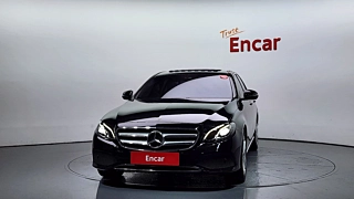 MERCEDES BENZ E-CLASS W213 2017