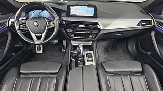 BMW 5-SERIES G30 2017