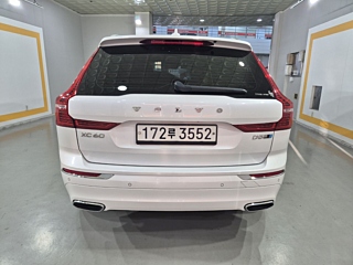 VOLVO XC60 2020