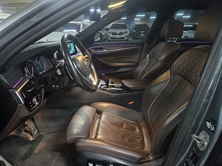 BMW 5-SERIES G30 2017