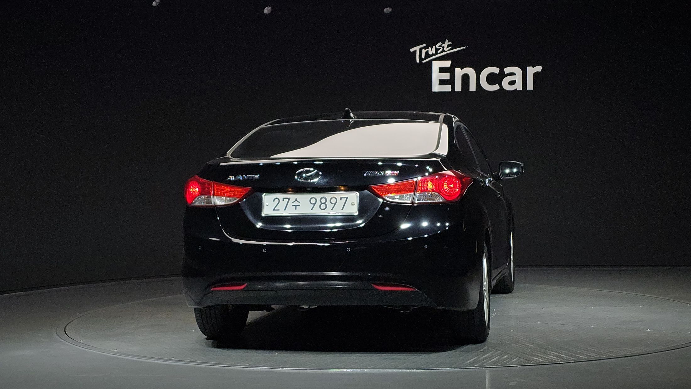 HYUNDAI AVANTE MD 2012