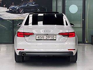AUDI A4 B9 2018