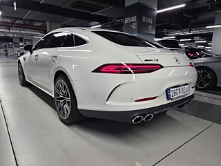 MERCEDES BENZ AMG GT 2023