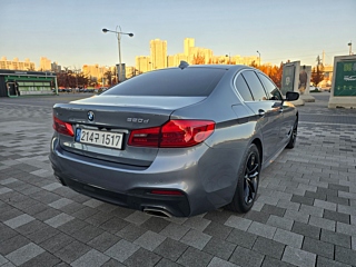 BMW 5-SERIES G30 2018