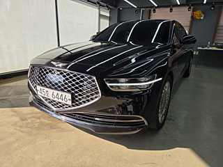 GENESIS G90 2019