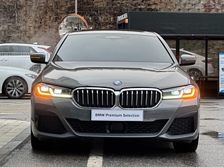 BMW 5-SERIES G30 2022