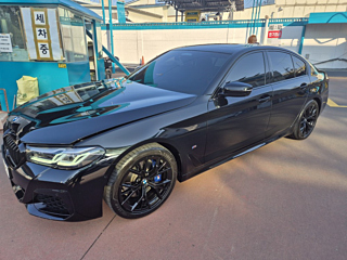 BMW 5-SERIES G30 2021