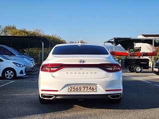 HYUNDAI GRANDEUR IG HYBRID 2018