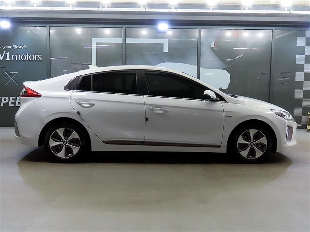 HYUNDAI IONIQ ELECTRIC 2018