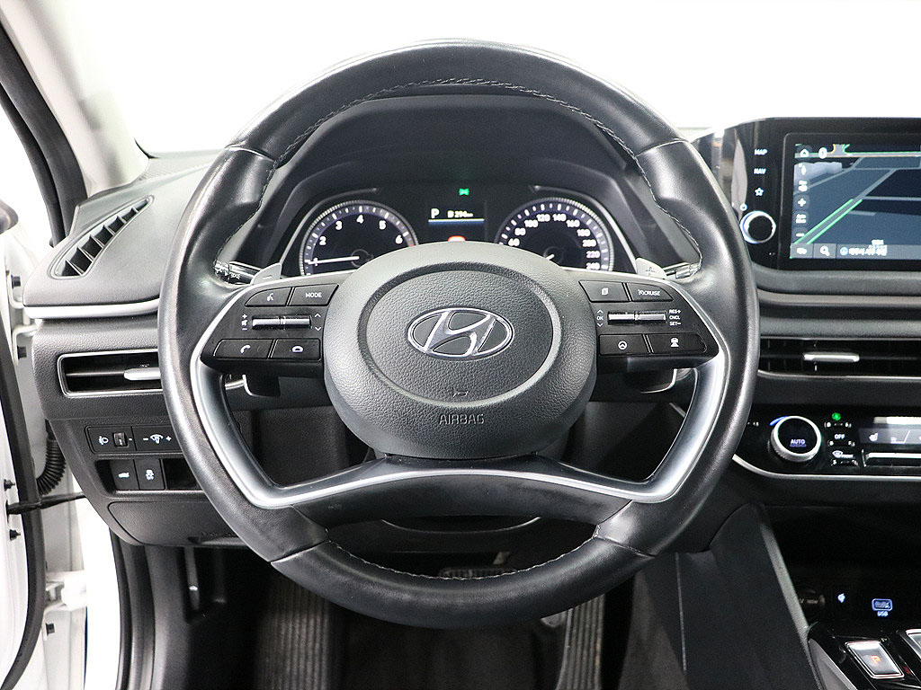 HYUNDAI SONATA DN8 2022
