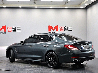 GENESIS G70 2017