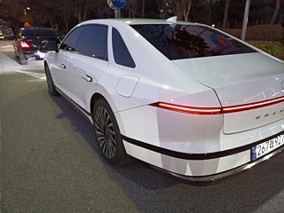 HYUNDAI GRANDEUR GN7 2023