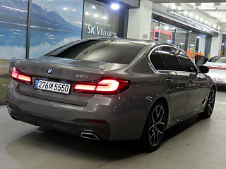 BMW 5-SERIES G30 2020