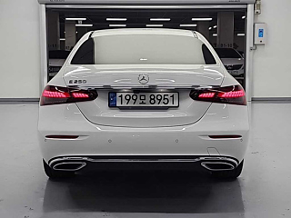 MERCEDES BENZ E-CLASS W213 2021