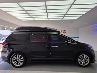 KIA CARNIVAL 2016