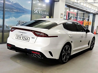 KIA STINGER 2017