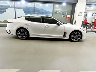 KIA STINGER 2017