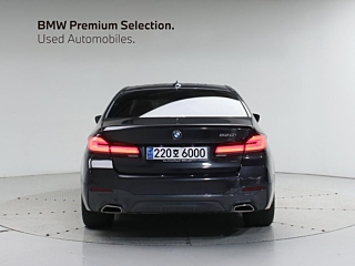 BMW 5-SERIES G30 2023