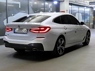 BMW 6-SERIES GT G32 2022