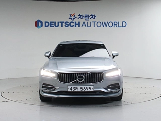 VOLVO S90 2016
