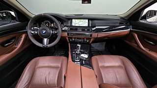 BMW 5-SERIES F10 2016
